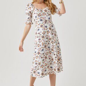 Francessa's - Vera Smocked Sleeve Paisley Midi Dress